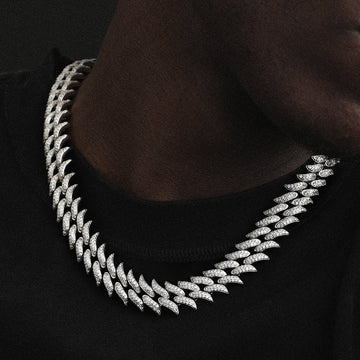 iced out chain with thorns